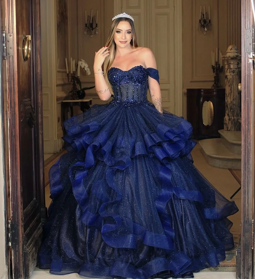 Por aqui as novidades de debutantes não param!!!Mais um vestido MEGA estiloso e deslumbrante par